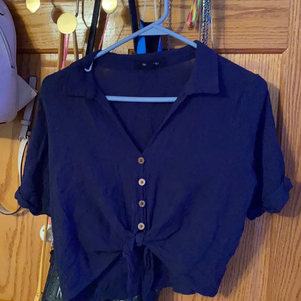 cropped navy button up
